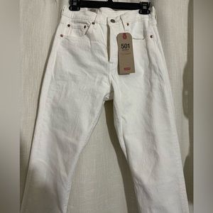 Levis 501 27x28 high rise skinny White Jeans Distressed Ends
